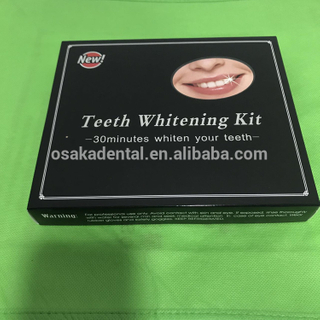 Um material dental do kit de gel clareador de dentes