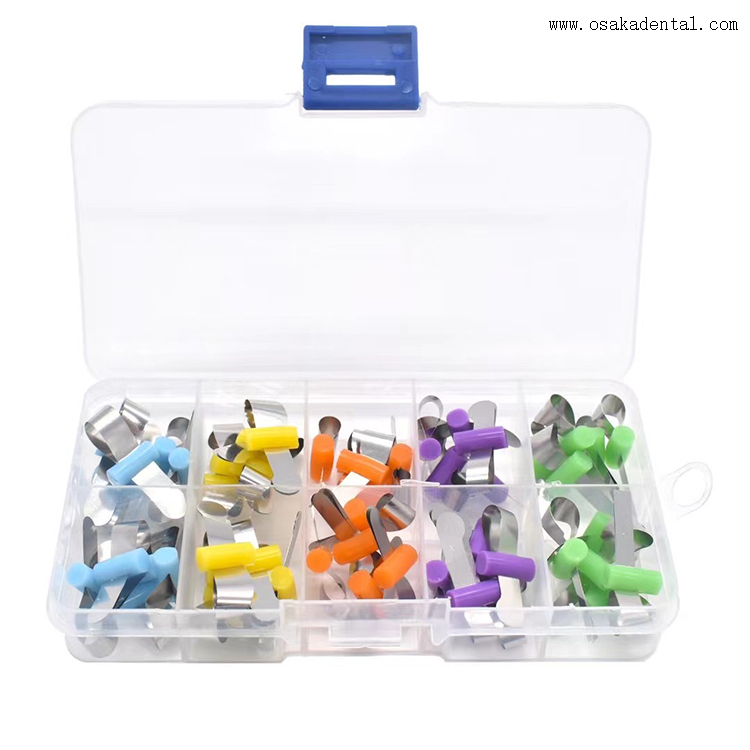 Banda de matriz dentária de material dentário para restauração de dentes