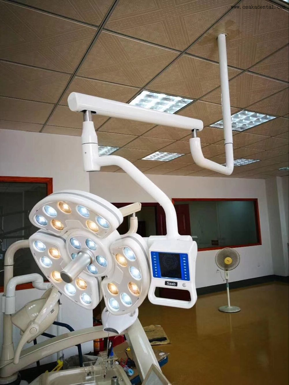 26 LED-lâmpadas dental led plantando lâmpada de implante com carrinho móvel