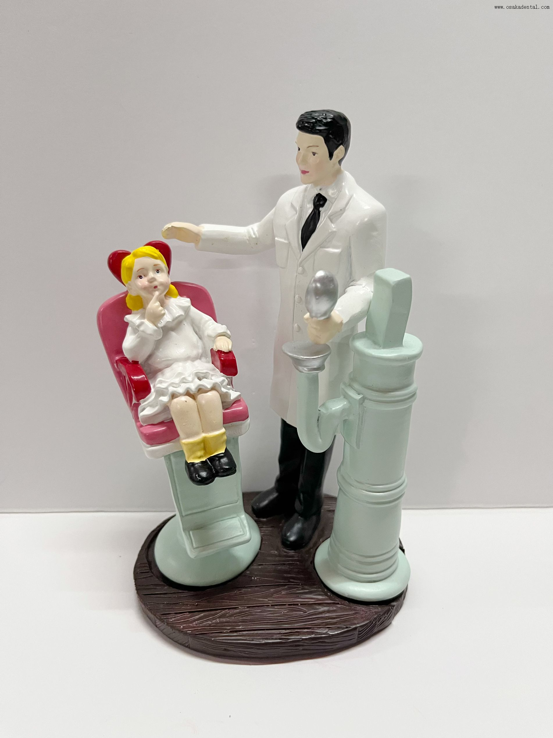 Nova decoração de escritório odontológico dentista e estatueta de menina ornamento
