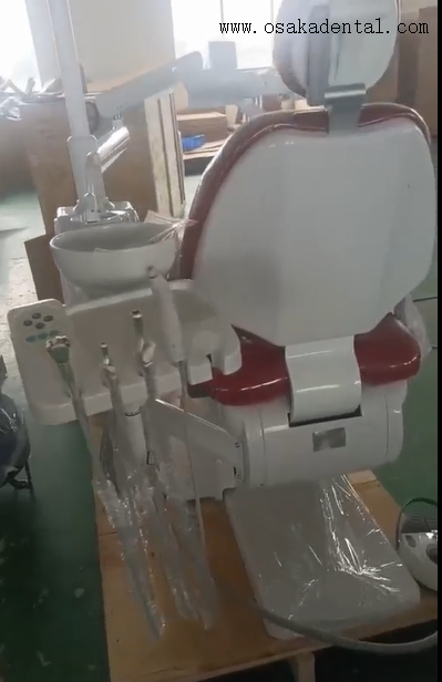 Cadeira odontológica LED ajustável com estofamento antimicrobiano para higiene clínica