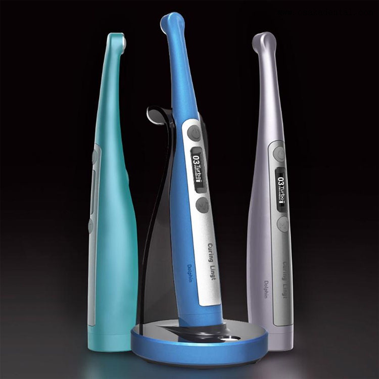 Luz de cura dentária colorida de um segundo