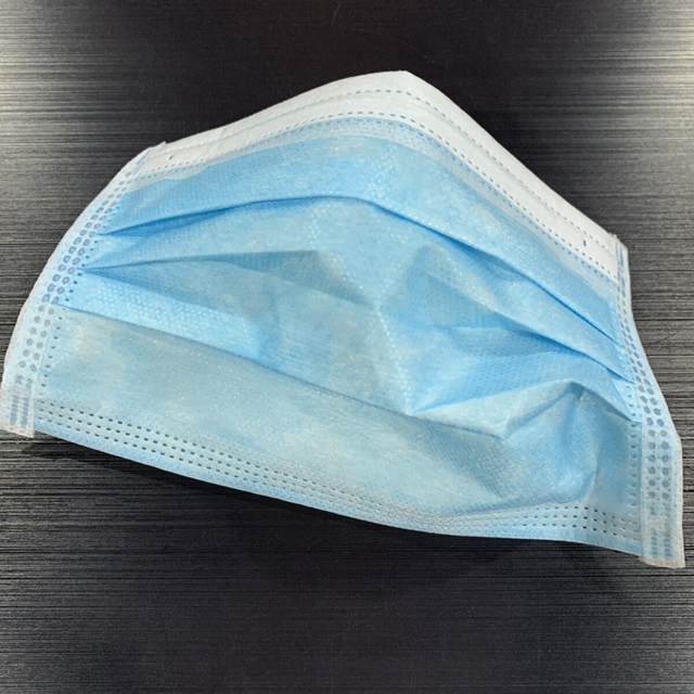 Consum&iacute;veis dentais descart&aacute;veis ​​de marca de rosto de 3 camadas.