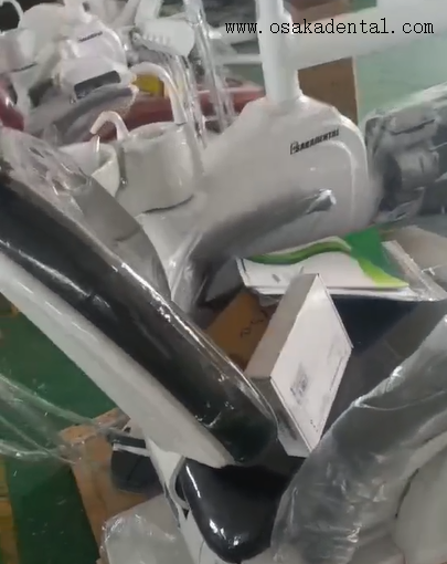 Cadeira odontológica LED ajustável com estofamento antimicrobiano para higiene clínica