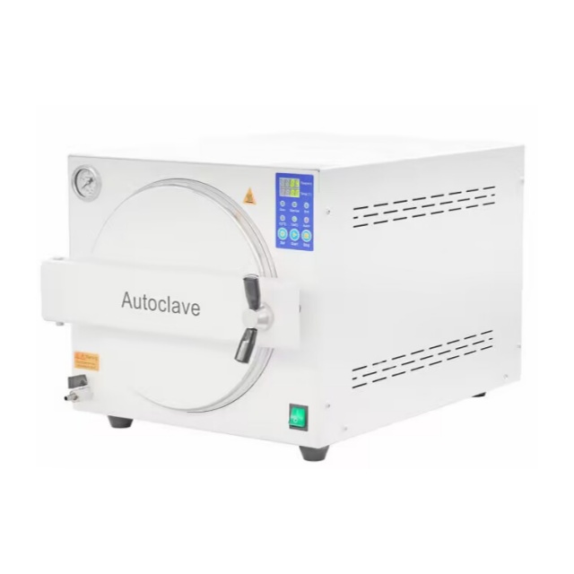 ESTERILIZADOR A VAPOR N CLASS 18L novo