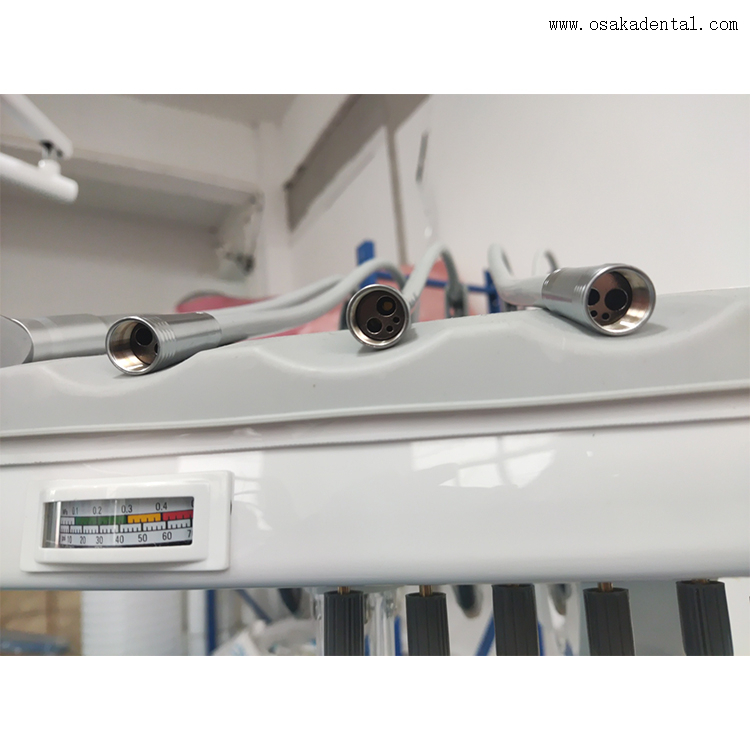 Cadeira odontológica com pedal e unidade operacional