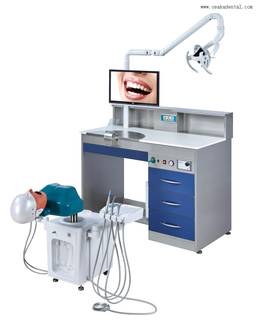 Simulação de luxo para 1 aluno com monitor e lâmpada LED