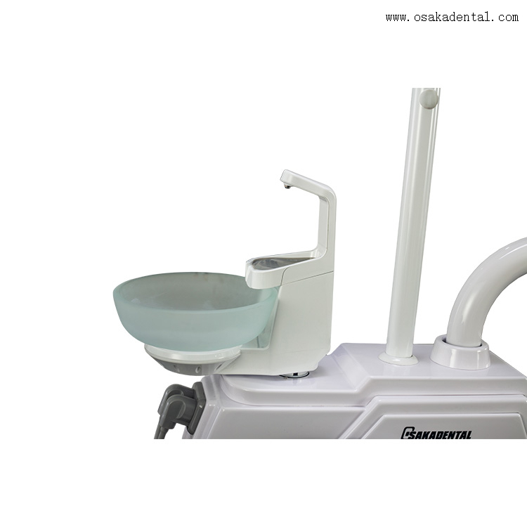 Novo tipo de unidade dentária multifuncional com pedal