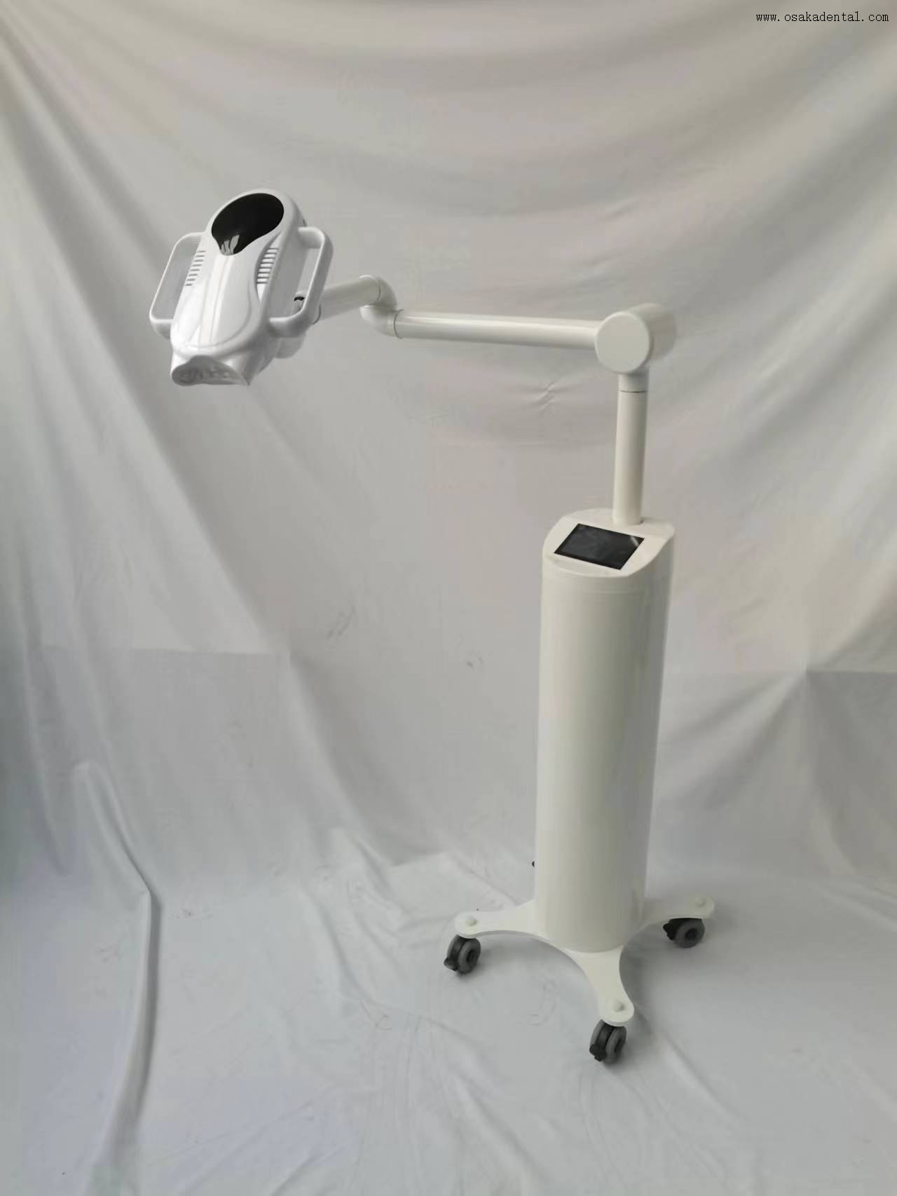 Lâmpada de clareamento dental Mobie de três cores vermelho azul roxo com roda