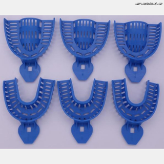 Bandeja de impressão com malha para uso odontológico