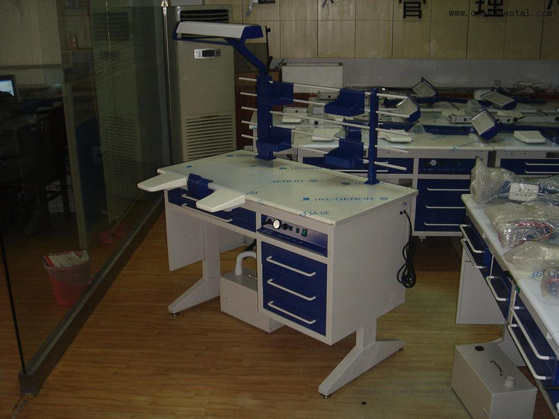 Estações de trabalho modulares de laboratório dentário: Layouts personalizáveis para corte de modelos, enceramento e montagem protética