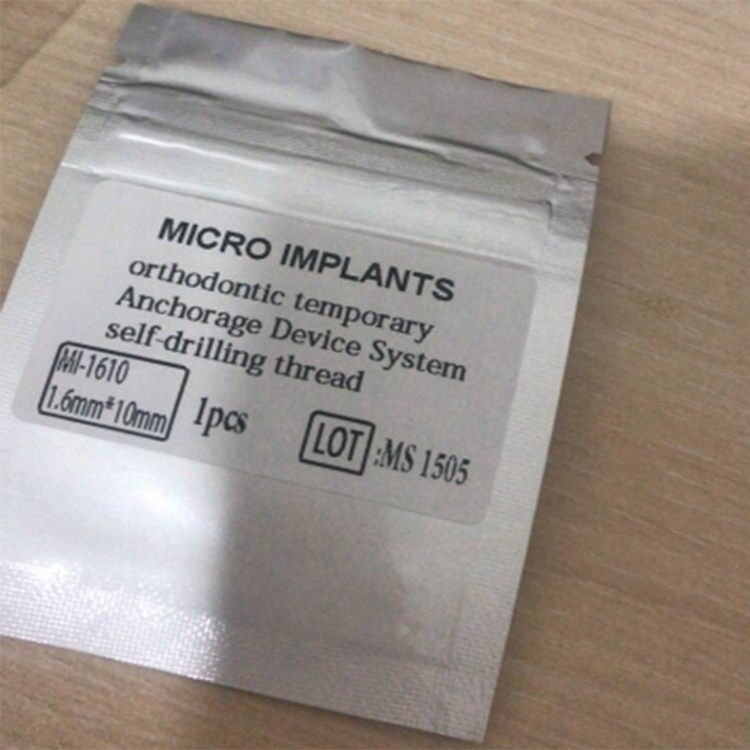 Micro pinos dentais de 6 implantes
