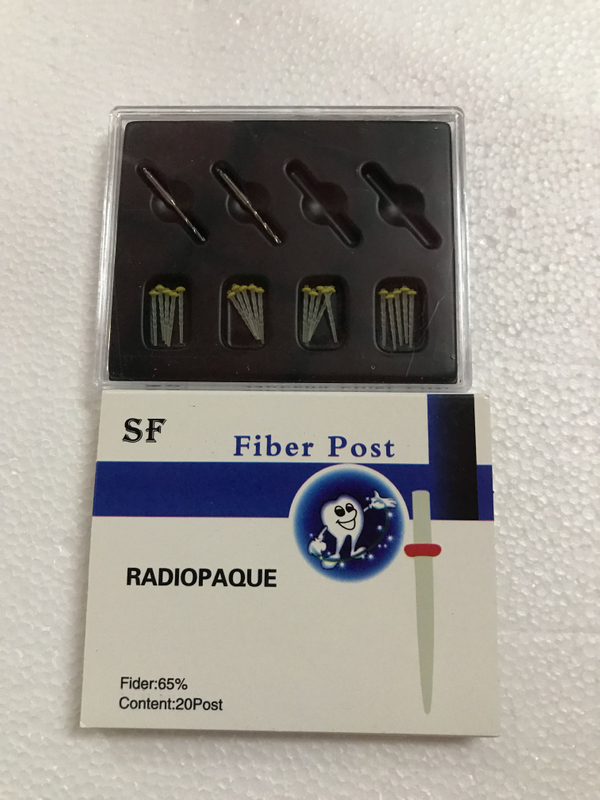 Poste de fibra dental com broca