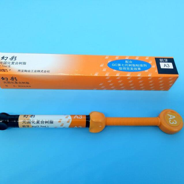 Uma resina GC Gradia Direct 2.7ml de materiais dentários