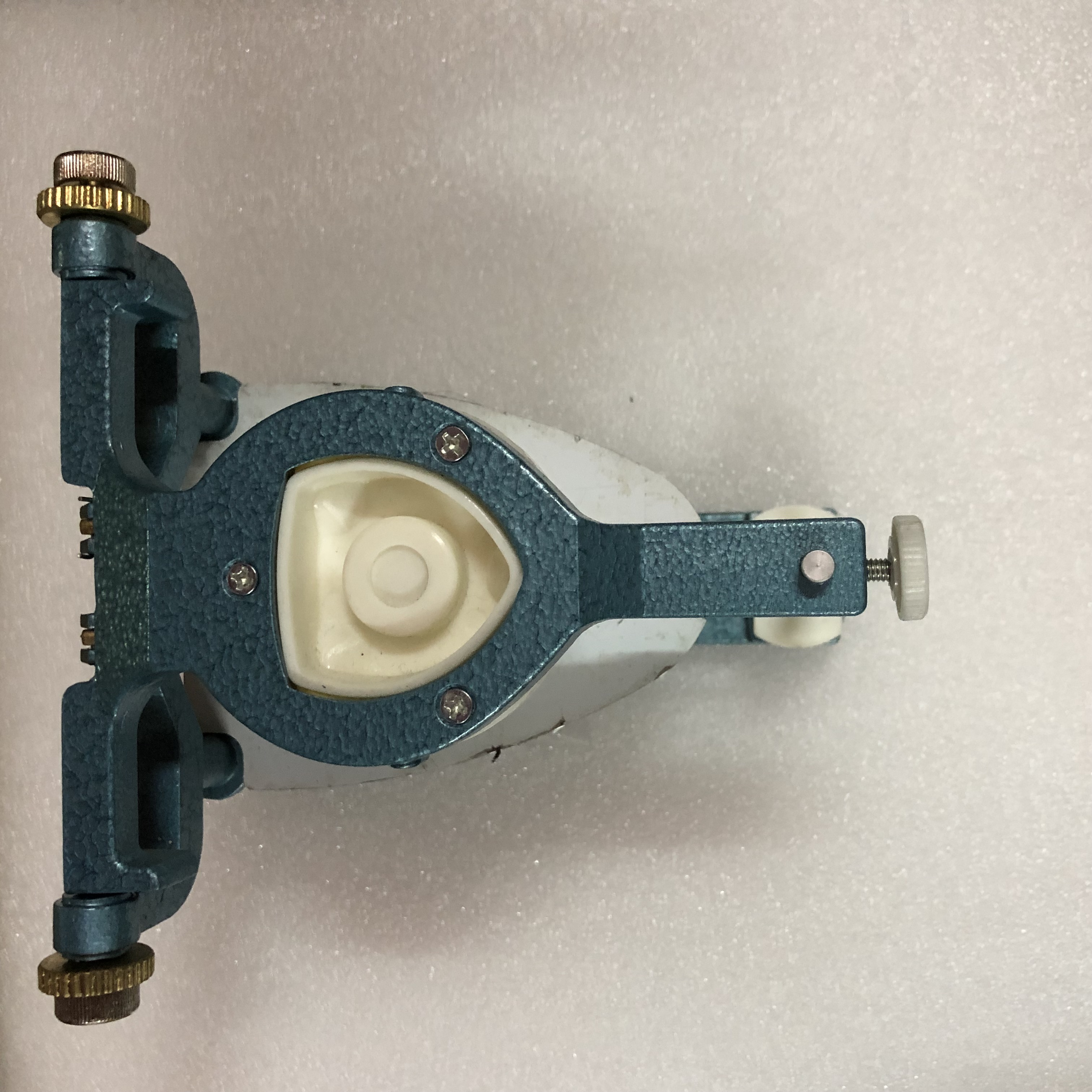 Articulador magnético grande para laboratório dentário